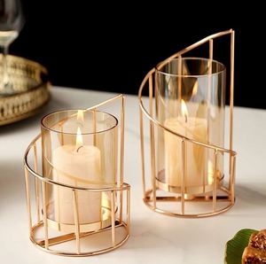 ที่วางเทียนโลหะสีทองสำหรับใช้ในร่มและกลางแจ้ง เหมาะสำหรับตกแต่งบ้าน โรงแรม สำนักงาน งานแต่งงาน และงานปาร์ตี้ - Product Image 5