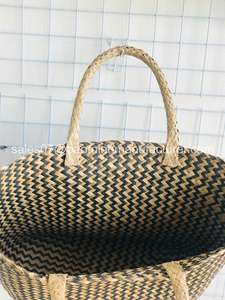 กระเป๋าถือฟางหญ้าทะเลแบบทำมือสำหรับผู้หญิงมีโลโก้ออกแบบเองพร้อมที่จับหญ้าทะเล - Product Image 5