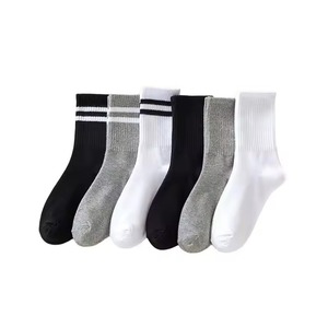 Chaussettes de travail unisexes personnalisées OEM, chaussettes épaisses en coton pour hommes, chaussettes de sport à étiquette privée OEM avec logo, fabricant - Product Image 4