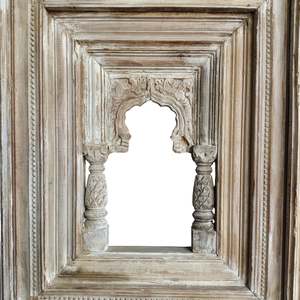 Marco Jharokha Ornamentado, Letrero de Pared de Madera Hecho a Mano - Product Image 3
