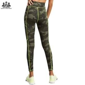 Ensemble de yoga 2 pièces sans couture respirant et uni – Soutien-gorge et leggings personnalisables à taille élastique, écologiques, séchage rapide, haute qualité pour la gym - Product Image 4