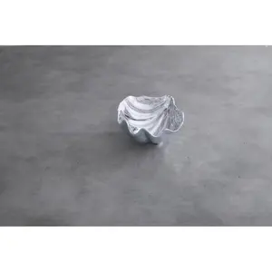 Cuenco de Metal de Textura Artística de Lujo, Hecho a Mano, Calidad Premium, Martillado, Fusión Metálica, Seguro y Elegante de Zahid Exports, Plateado - Product Image 2