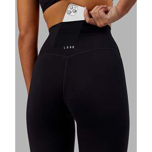 Legging Elixir Ultra High-Rise 7/8 - Noir, respirant, longueur cheville, pour le sport, disponible en grandes tailles - Product Image 3
