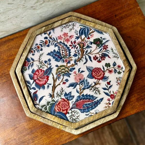 จานเสิร์ฟทำจากไม้ขนาดใหญ่สำหรับมื้ออาหารของครอบครัวเหมาะสำหรับเสิร์ฟของว่างและอาหารโฮมเมด - Product Image 1