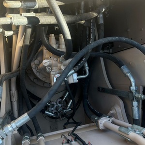 Excavatrice CAT 320D2L d'occasion de haute qualité, engin de terrassement de 20 tonnes en bon état, machine très demandée prête à être expédiée - Product Image 5