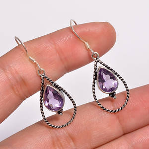 Boucles d'oreilles pendantes en argent sterling 925 de style classique Bijoux fins de qualité supérieure élégants avec pierre précieuse améthyste - Product Image 3