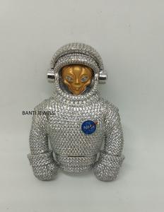 Colgante de Astronauta Extraterrestre, Plata 925, Completamente Engastado con Moissanita, Joyería Espacial Hip Hop - Product Image 1