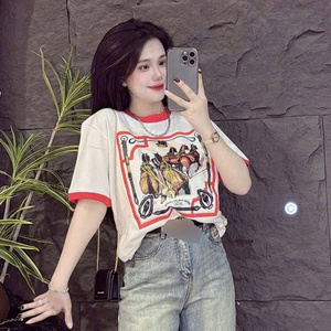 Camiseta de Mickey Mouse para Mujer, Tela de Algodón Suave y Transpirable, Estilo Casual, Perfecta para Combinar con Jeans, Faldas y Shorts - Product Image 5