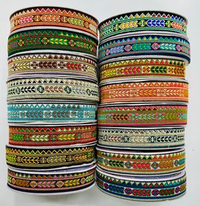 Tissu de dentelle Jacquard écologique de luxe avec des motifs exquis pour les robes de soirée de mariée projets d'artisanat de décoration intérieure douce - Product Image 2