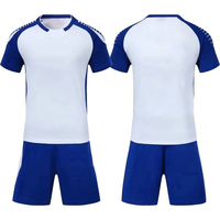 Maillots de football unisexes 100% polyester, ensembles d'uniformes de football, logo personnalisé, col en V, noir orange, séchage rapide, extensible, respirant, demi-manches