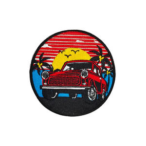 Insigne brodé personnalisé au design amusant, vente en gros de badges de broderie personnalisés à repasser par transfert de chaleur pour vêtements - Product Image 2