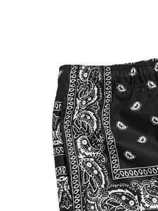 กางเกงขาสั้นวินเทจสำหรับผู้ชายกางเกงขาสั้นทรงหลวมสไตล์สตรีทแวร์สีดำลำลองแฟชั่นผู้ชายสำหรับฤดูร้อนโลโก้ตามสั่ง - Product Image 4