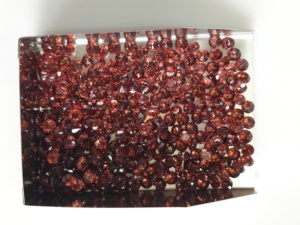 Grenat rouge naturel coupe ronde de 3.5mm en vrac de haute qualité pour la création d'accessoires de bijoux - Product Image 2