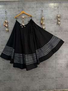 Traje Tradicional Femenino para Festividades, Chaniya Choli Color Granate, Algodón Khadi Pesado con Estampado a Mano, Absorbente de Humedad, Alta Calidad, Laxmi - Product Image 6