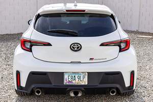 LISTO PARA ENVIAR - USADO, VOLANTE A LA IZQUIERDA/DERECHA, 2023 GR COROLLA CORE, 5,900 MILLAS, ALTAMENTE EQUIPADO - Product Image 5