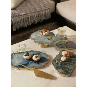 ถาดเสิร์ฟเรซินชิ้นเดียวทำด้วยมือพร้อมวัสดุไม้คุณภาพดีไซน์ยอดเยี่ยมสำหรับการใช้อาหารที่บ้านคุ้มค่ามาก - Product Image 1