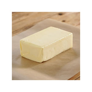 Mantequilla de hierba orgánica dorada rica, nutritiva y llena de bondad natural - Product Image 5