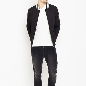 Vestes Softshell Imperméables pour Hommes Vente en Gros Coupe-Vent Légers de Qualité Supérieure Conception Personnalisée Vestes Fabriquées au Pakistan - Product Image 5