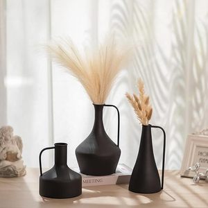 Elegant Matte Black Metal Flower <b>Vase</b> for Stylish Floral Arrangements Sleek and Modern Metal Flower <b>Vase</b> for Contemporary Decor - Product Image 3