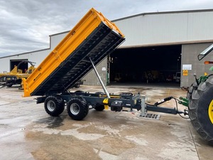 Remorque à benne basculante agricole à 4 roues à double essieu de 10 tonnes pour l'agriculture et l'utilisation du tracteur - Product Image 3