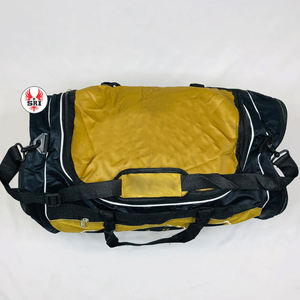 Alpha |   Phi |   Sac de voyage en toile de polyester brodé Alpha Fraternity |   Sac de voyage personnalisé pour hommes avec broderie de fraternité - Product Image 3