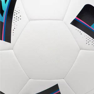 Balón de Fútbol de Cuero PU de Tamaño Estándar Original, Venta al Por Mayor de Fábrica, Impreso para Entrenamiento Deportivo y Partidos Oficiales - Product Image 6