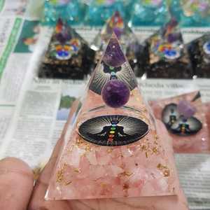 Top vendeur Malachite cristal résine énergie Orgonite pyramide Malachite sphère Orgone pyramide pour la décoration de la maison - Product Image 6