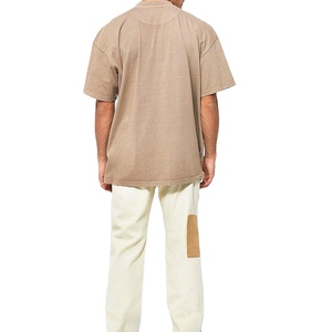 เสื้อยืดคอกลมทรงหลวมแบบดรอปโชว์เดอร์สำหรับผู้ชาย ผลิตตามสั่งขายส่ง ผ้าฝ้าย 100% เนื้อหนา ดีไซน์แบบดิสเทรส - Product Image 4