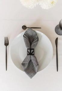 Rond de serviette design noir de luxe pour la décoration de table de Noël à un prix abordable de l'Inde - Product Image 2