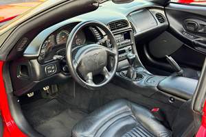 CHEVROLET CORVETTE COUPE USADO DE 1999 CON VOLANTE A LA IZQUIERDA/DERECHA - Product Image 3