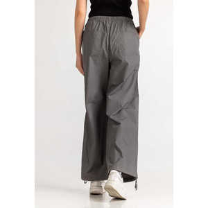 Pantalon cargo gris taille haute pour femme, en toile respirante et tissu mélangé, avec fermeture élastique à la taille, style évasé - Product Image 5