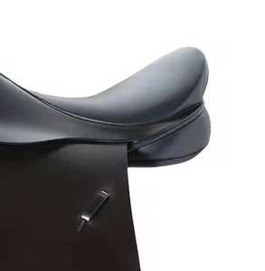 Silla de Montar Inglesa ASHMIRA EQUESTRIAN Hecha a Mano de Fibra de Vidrio Negra con Acolchado de Espuma, de Alta Calidad y Gran Venta, para Carreras de Caballos en India - Product Image 3