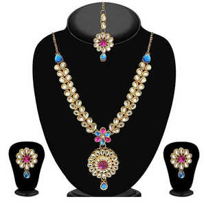Kriaa Kundan Gold Plated <b>Fine</b> <b>Jewelry</b> <b>Set</b> Includes Maang Tikka Necklace-1106204C - Product Image 1