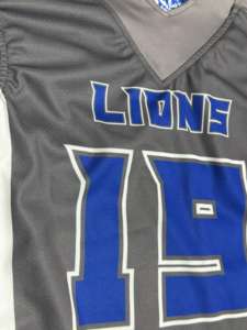 Uniformes de football américain personnalisés de haute qualité 100% polyester ensembles de maillots de football américain d'impression par sublimation de haute qualité - Product Image 5