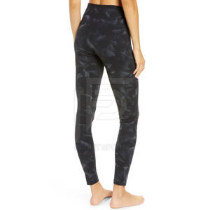 Mallas tejidas de cintura alta para mujer hechas a medida Ropa de entrenamiento de gimnasio de nuevo estilo con logotipo de Pakistán - Product Image 3