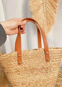 Sac fourre-tout en paille tissé à la main : poignées en cuir, style estival léger - Product Image 4