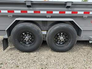 Remolque Agrícola de Alta Calidad y Gran Capacidad, Garantía de 2 Años, Origen Estadounidense, Barra de Remolque de 14 m, Velocidad Máxima de 60 km/h - Product Image 3