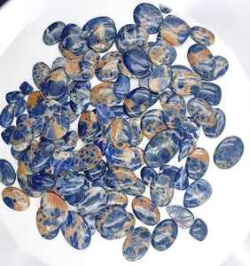 อัญมณีซาโดไลต์ทรงหลังเบี้ยสีฟ้าธรรมชาติที่ไม่ซ้ำใครอัญมณีสีฟ้าหลวมสำหรับเครื่องประดับอัญมณีทรงหลังเบี้ย - Product Image 3