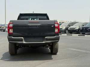 NUEVA TOYOTA HILUX GR SPORT PICKUP 2026, TECHO SOLAR PANORÁMICO, DOBLE CABINA, MOTOR DE GASOLINA 4.0L TURBO DE 4 PUERTAS, FAROS LED - Product Image 4