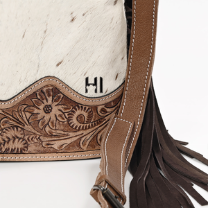 Sac bandoulière hobo vintage en cuir de vachette véritable pour femme – Style western avec franges en daim et design gravé - Product Image 6