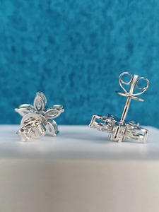 Boucles d'oreilles clous en diamant moissanite taille marquise style moderne avec plaqué or 9 carats argent 925 bijoux fins pour femmes à bas prix - Product Image 3