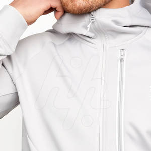 ชุดวอร์มออกกำลังกายผู้ชายดีไซน์ใหม่สำหรับฤดูหนาว ทรงเข้ารูป แขนยาว ระบายอากาศได้ดี น้ำหนักเบา ผลิตจากผ้าฟลีซ สำหรับวิ่งออกกำลังกาย โดยผลิตภัณฑ์ Huzaifa - Product Image 4