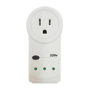 Estabilizador de alto voltaje eficiente para protección de aparatos electrónicos y electrodomésticos - Product Image 3