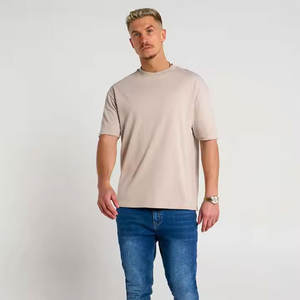 Camiseta de Hombre 100% Algodón al por Mayor, Estilo Casual con Logotipo Personalizado, Venta Caliente, Moda Urbana con Estampado Gráfico - Product Image 1