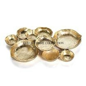Bols de service en fer artisanaux élégants avec des éléments de design artistique parfaits pour les dîners et les rassemblements haut de gamme - Product Image 3