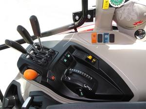 2024 MASSEY FERGUSON 5711 | Achetez un tracteur agricole Massey Ferguson d'occasion - Product Image 5