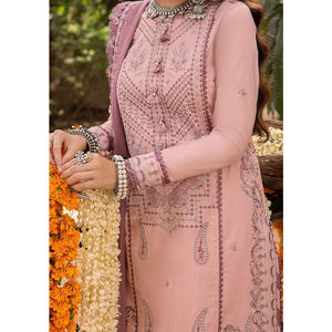 Robe longue nouveau design pour femmes de la collection d'été Impression numérique en satin de coton pur pour pelouse - Product Image 5