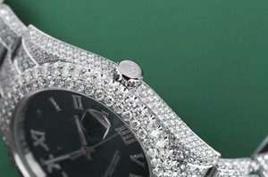 Montre-bracelet automatique à cadran romain en diamant Moissanite VVS personnalisée Hip Hop Bling Fashion pour hommes au prix le plus bas - Product Image 4