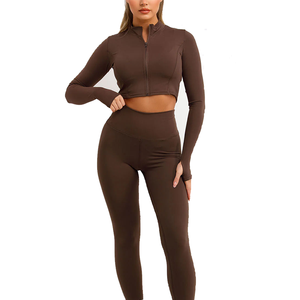 Ensemble Legging et Soutien-Gorge de Sport pour Femme, Style Tendance, Vente en Gros, Prix Personnalisé, Ensemble de Yoga pour Femme Fabriqué au Pakistan - Product Image 1