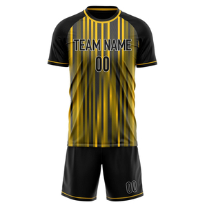 Uniforme de football de meilleure qualité pour hommes, coupe confortable, séchage rapide et logo personnalisé sur les nouveaux vêtements de football de couleur unie - Product Image 5